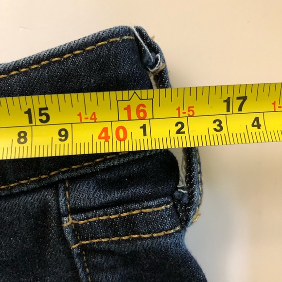 Mossimo Denim Mid Rise Jean Shorts Women's Size 8 - Picture 5 of 5